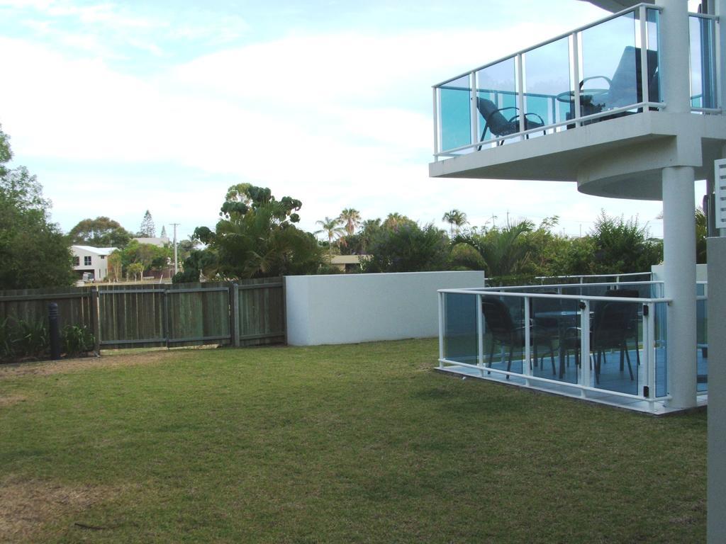 Koola Beach Apartments Bargara Rum bild