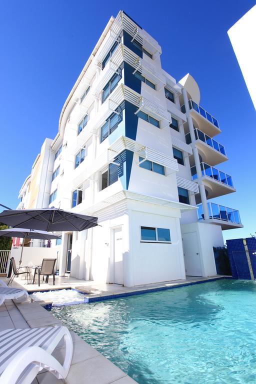 Koola Beach Apartments Bargara Exteriör bild